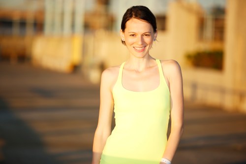 Run2BuildSchools_0515_YellowTop_1_BLOGc